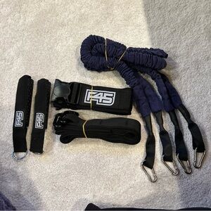 F45 Resistance Bands 8 Piece Training Set, with Waist Belt and Extender, New.